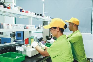 Ningbo Yolanda Spray Co., Ltd. productielijn van de fabrikant