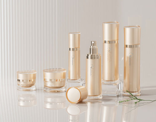 kopen 6pcs Luxe Acrylic Cosmetic Lotion Pump Flasje Set Met Cream Container 30ml - 120ml online manufacture