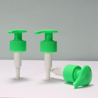Aanpasbare linker-rechts vergrendeling Plastic lotion pomp dispenser voor persoonlijke verzorgingsproducten